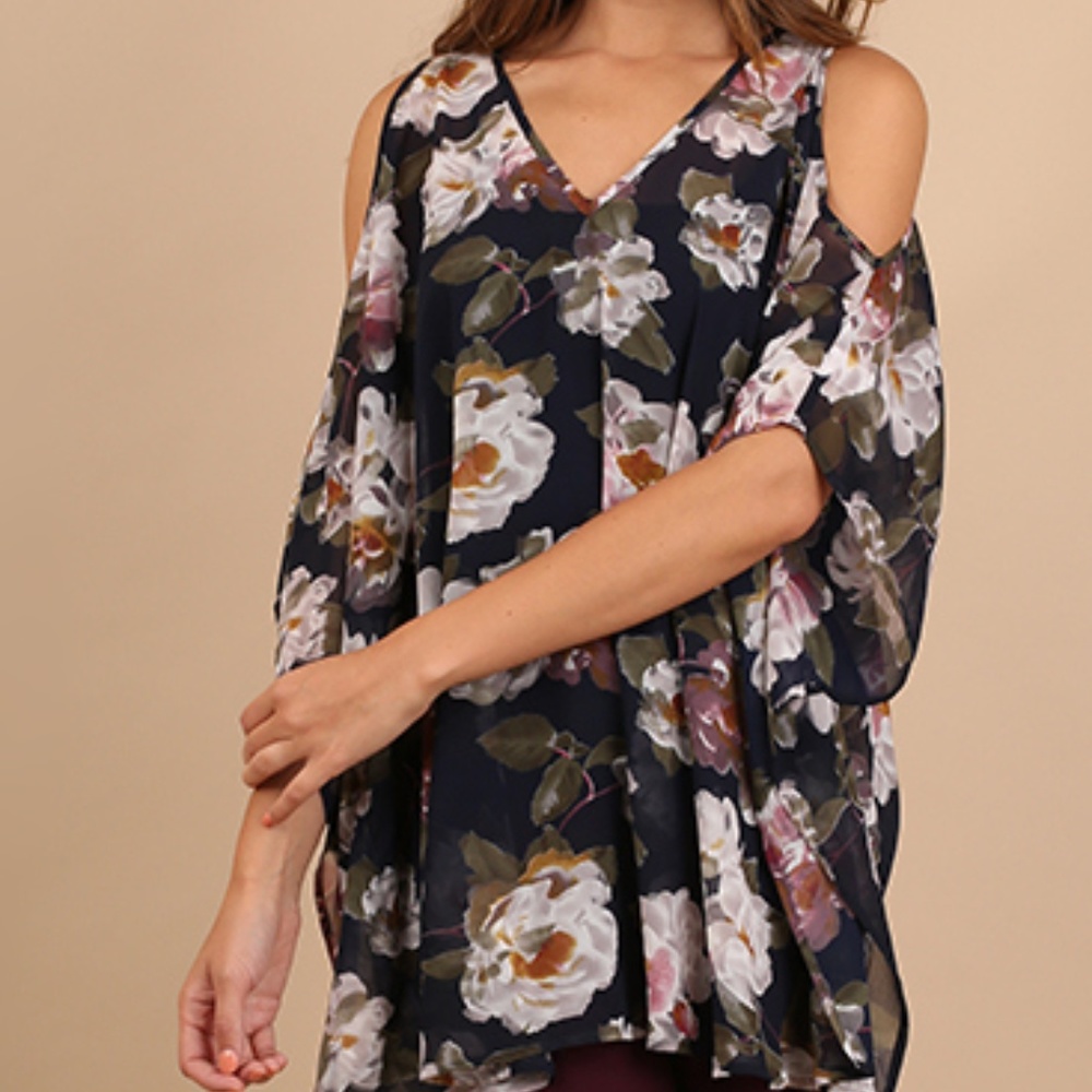 Umgee Oversized Cold shoulder sheer floral top